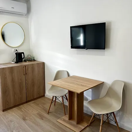 Sha Sho Apartment *